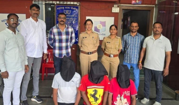 पोलीस स्टेशन तपास पथकाची दमदार कामगिरी ! रिक्षाचालकाला मारहाण करून जबरी चोरी करणारे तिघे जेरबंद पोलीस स्टेशन तपास पथकाची दमदार कामगिरी ! रिक्षाचालकाला मारहाण करून जबरी चोरी करणारे तिघे जेरबंद